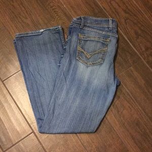 BKE Buckle Wendi Jean 34 x 33 1/2